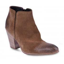 Giuseppe Zanotti Women's ankle boots with heel in camel-colored suede with zipper