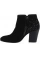 Giuseppe Zanotti Women's ankle boots in black velvet with studs and side zip